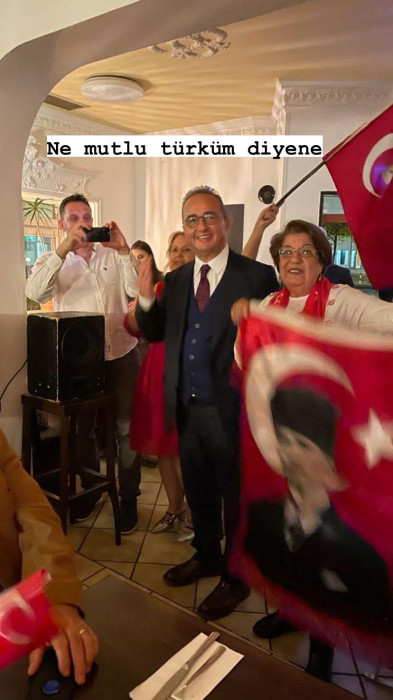 İZMİRLİLER - MÜNİH KUTLAMA