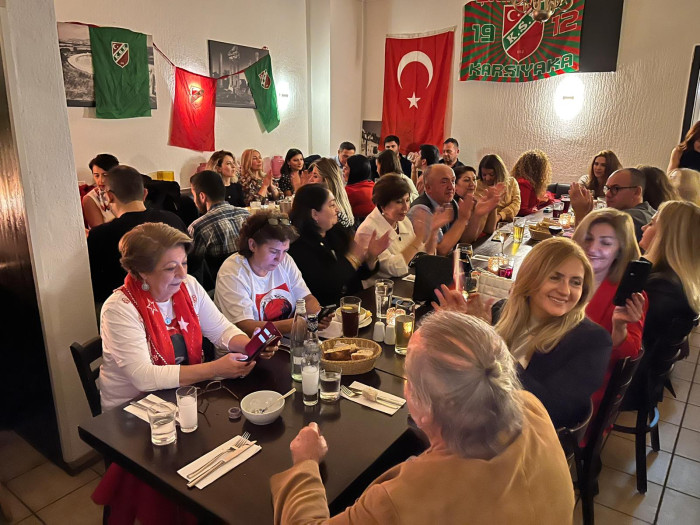 İZMİRLİLER - MÜNİH KUTLAMA