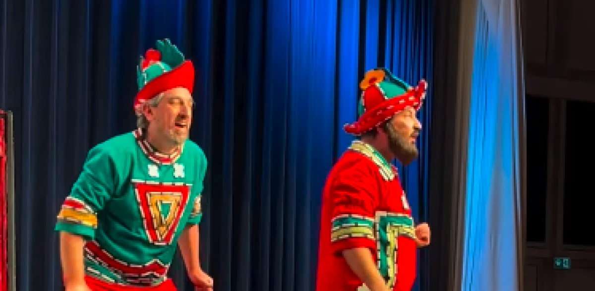 HACİVAT İLE KARAG&Ouml;Z&rsquo;E &Ccedil;OCUKLARDAN YOĞUN İLGİ