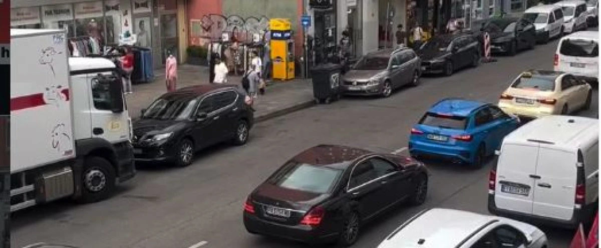 M&Uuml;NİH SOKAKLARINDA SABAH&Ccedil;I KAHVESİ