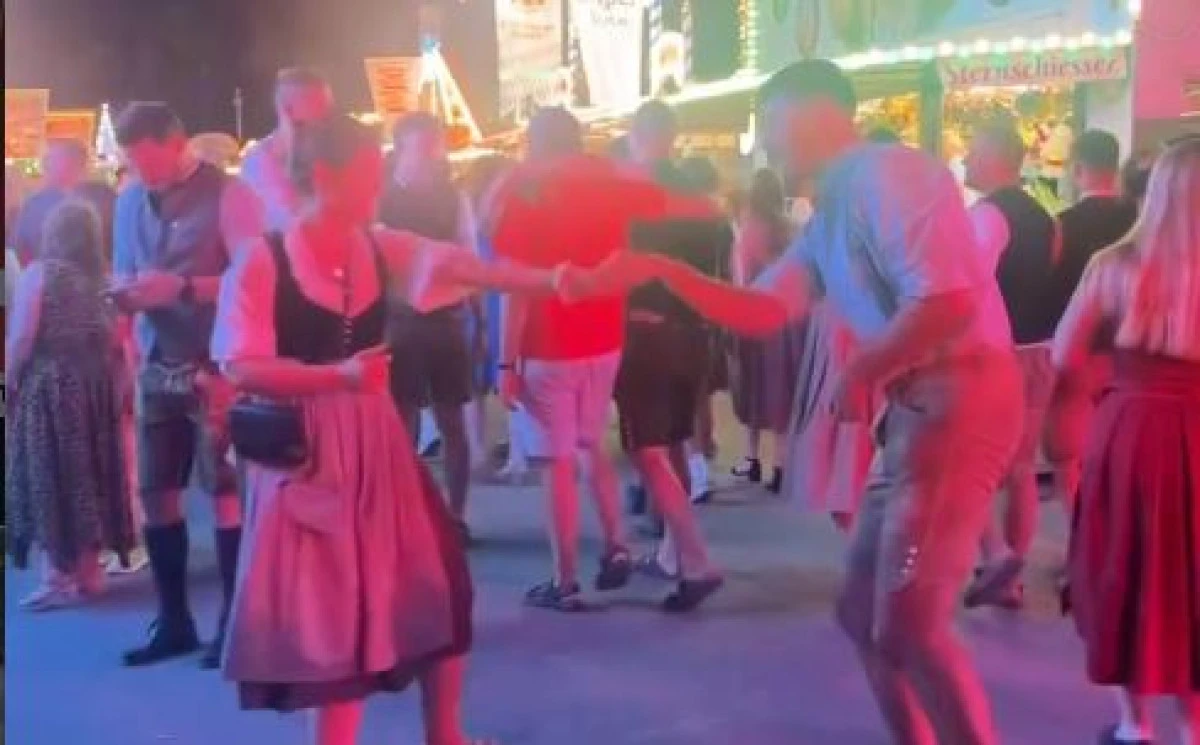 OKTOBERFEST&rsquo;E ALTERNATİF DACHAU HALK FESTİVALİ